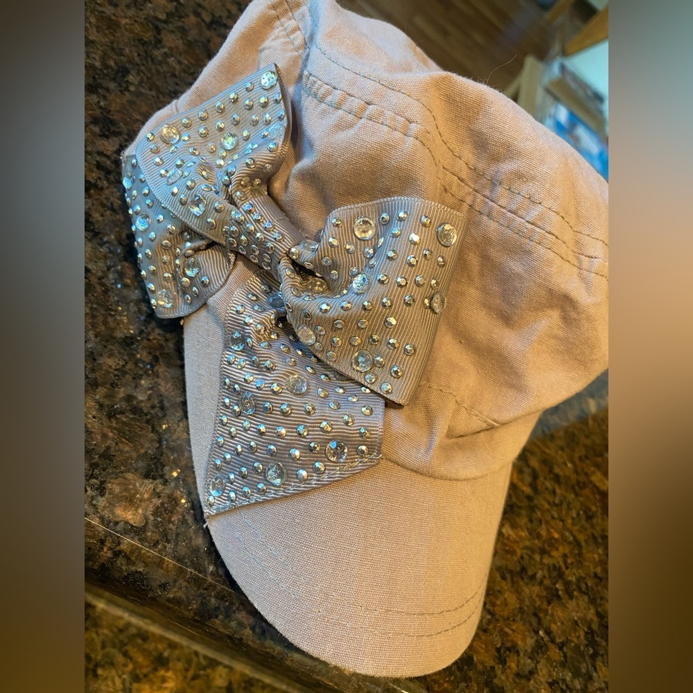 ❤️ 5/25 Justice Sparkle Bow Cap Hat